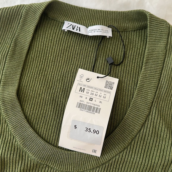 Zara ribbed green long sleeve - Picture 3 of 5